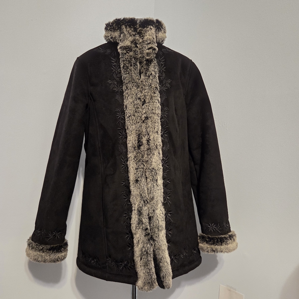 Vintage Black Embroidered Faux Fur Lined Coat Size S